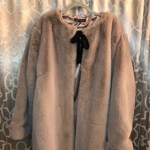 Plus size Blush Pink Faux Fur Staple Piece